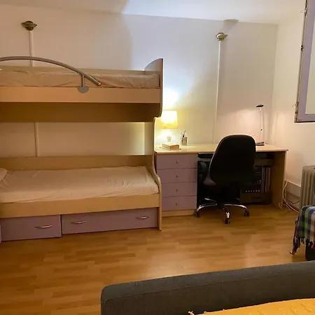 Cozy & Quiet Studio With A Garden Apartment *